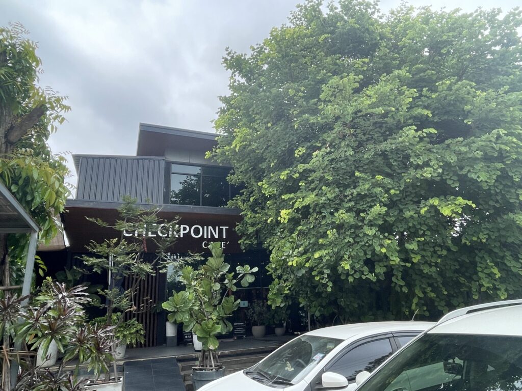 Checkpoint cafeの外観画像